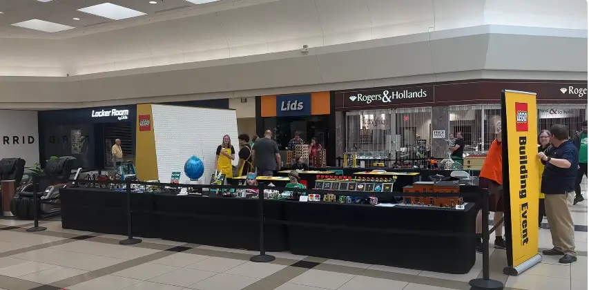 lego store woodland mall inside