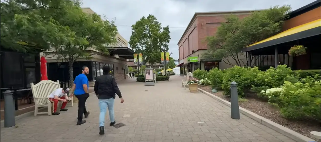 the mall at partridge creek photo