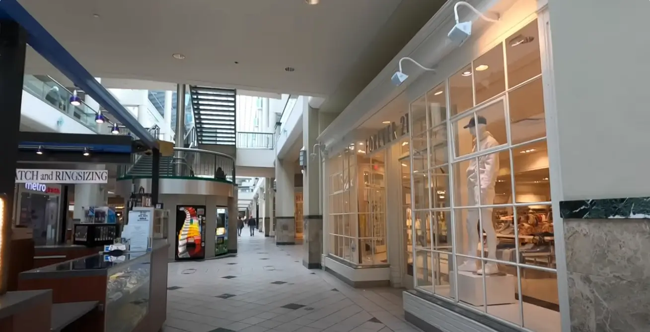 emerald square mall inside view