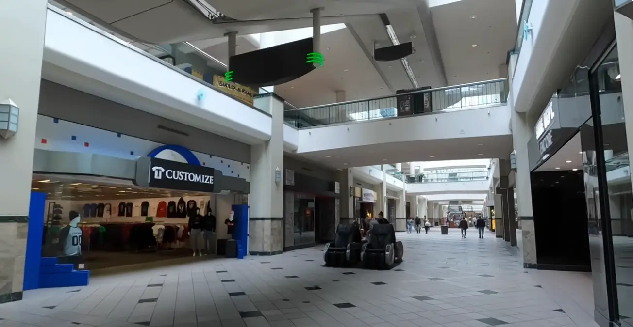 emerald square mall photo