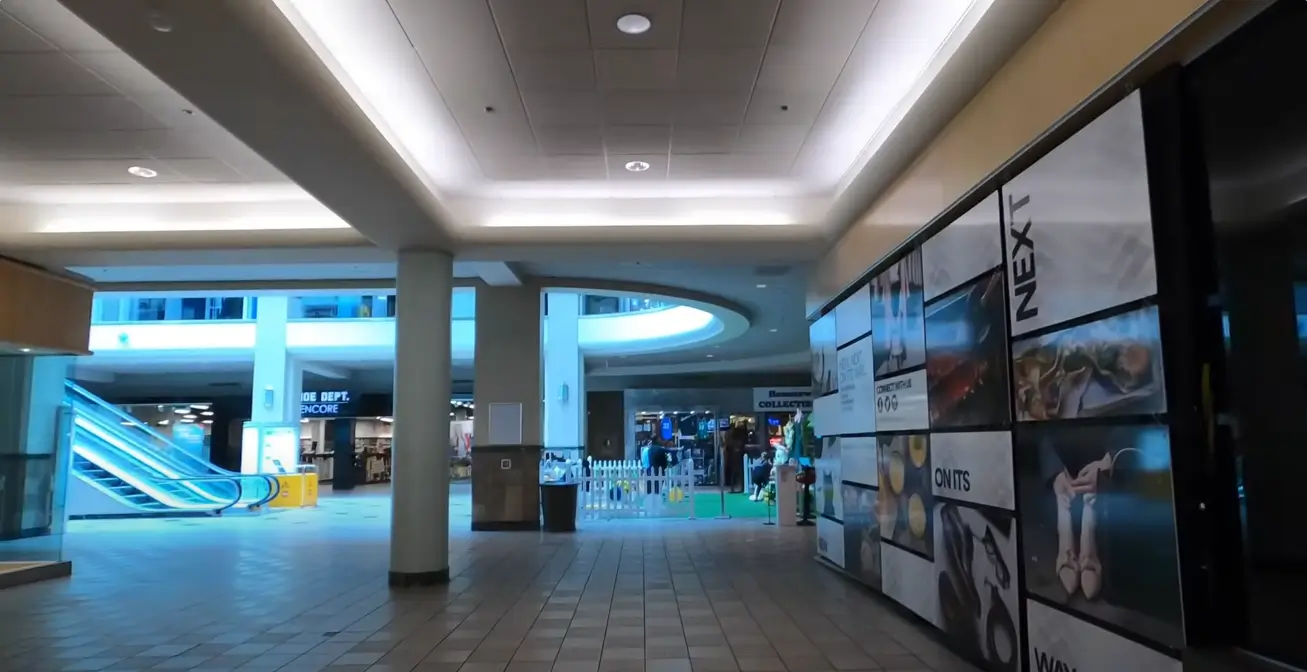 emerald square mall photos