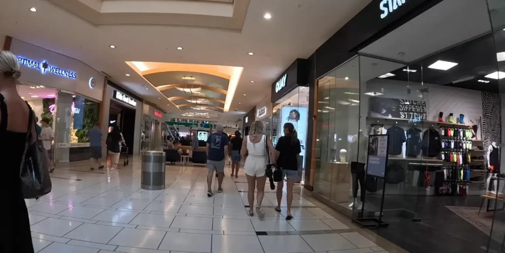 international plaza and bay street