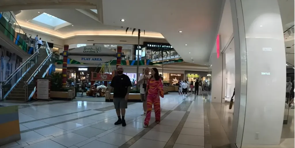 international plaza and bay street play area