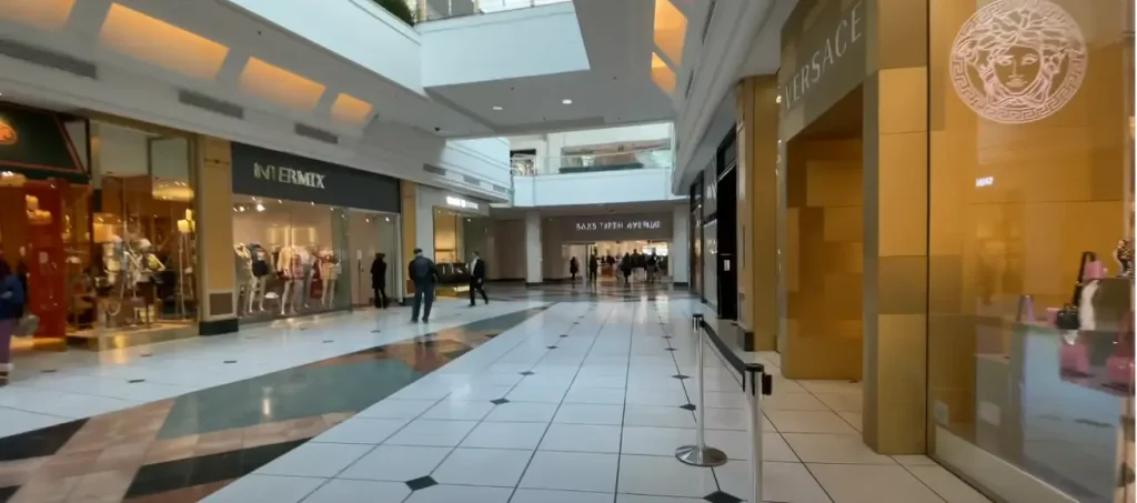 somerset collection mall picture