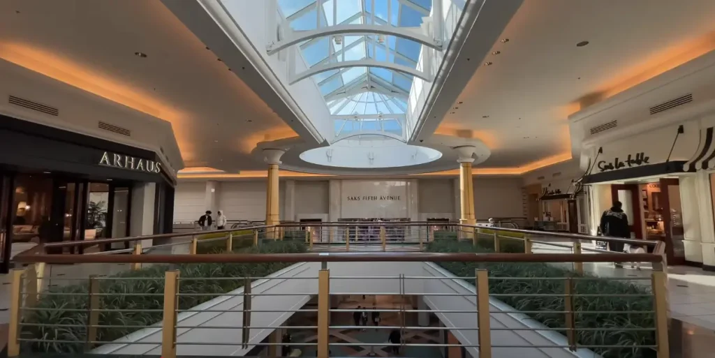 somerset collection mall view
