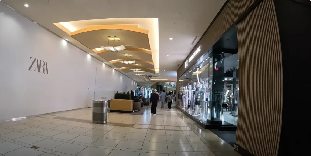 zara store at international plaza and bay area