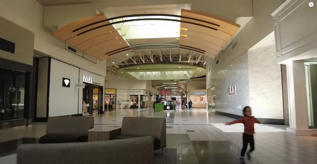 alderwood mall photo