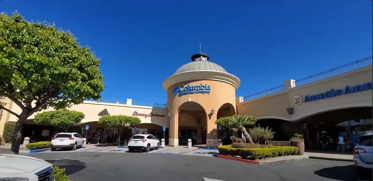 cabazon outlets view