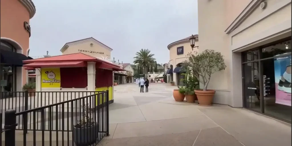 carlsbad premium outlet california