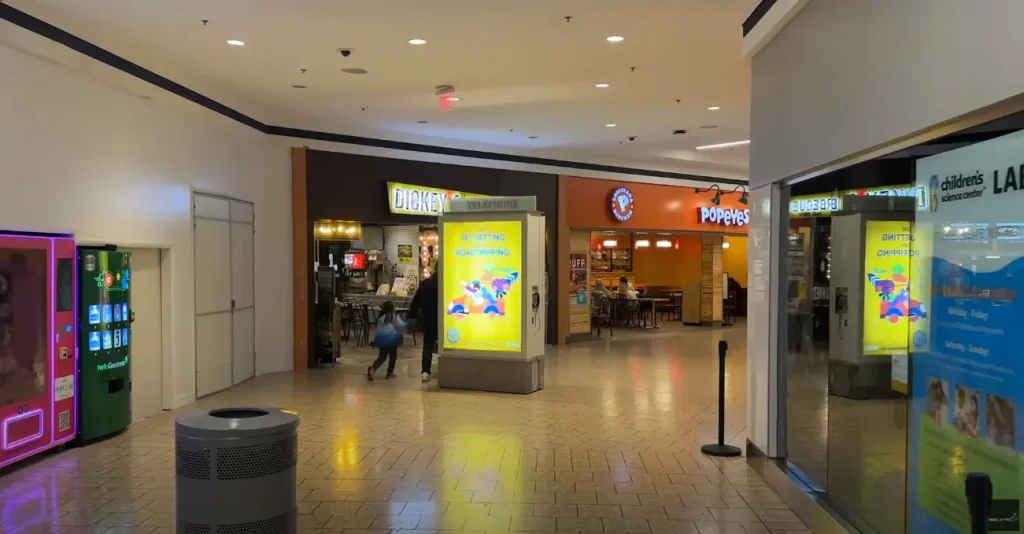fair oaks mall photos