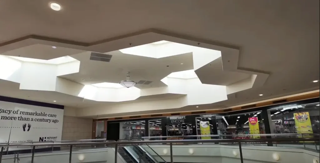hanes mall photos