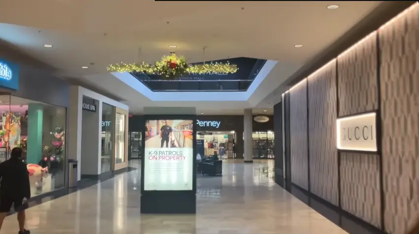 rose park mall beautiful view