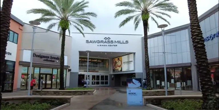 sawgrass mills photo