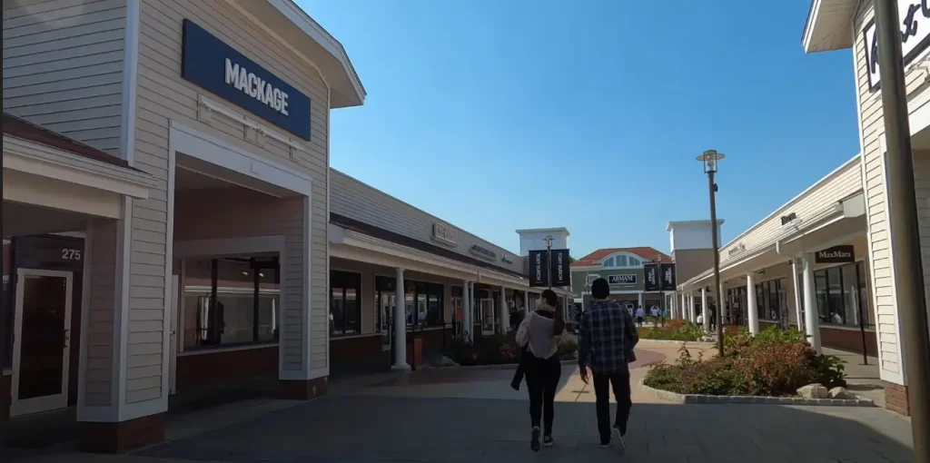 store photos