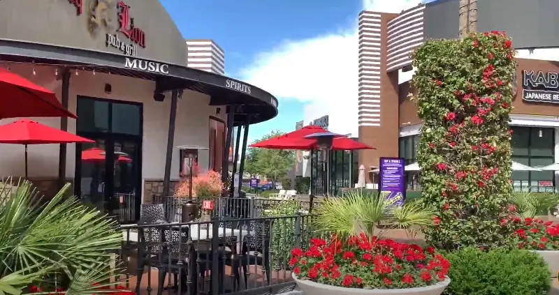 tempe marketplace photo