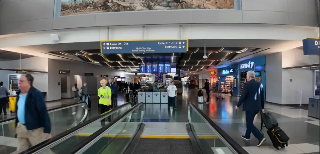 harry reid international airport photo 14