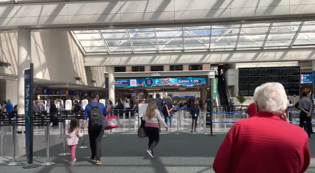 orlando international airport photos 6
