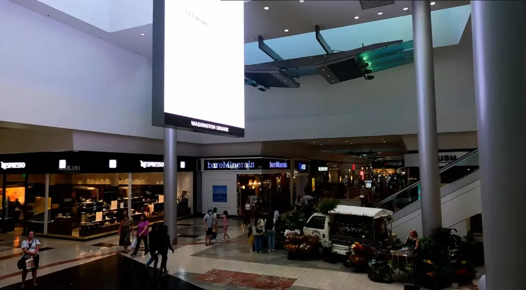 our visit to washington square mall