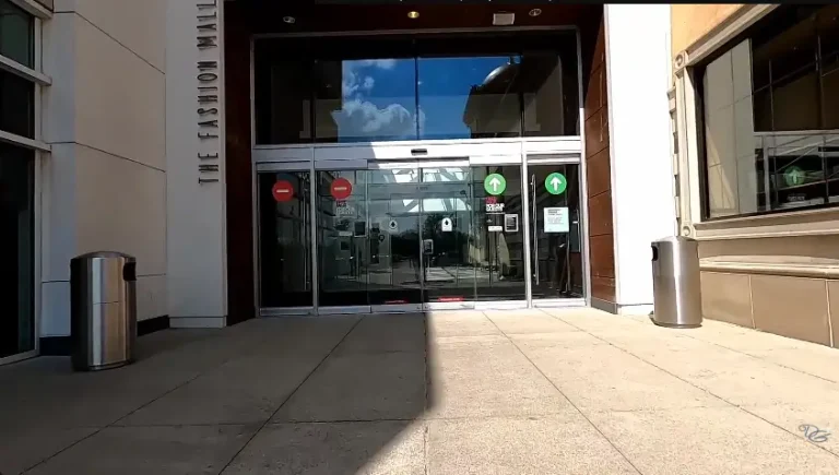 the fashion mall at keystone