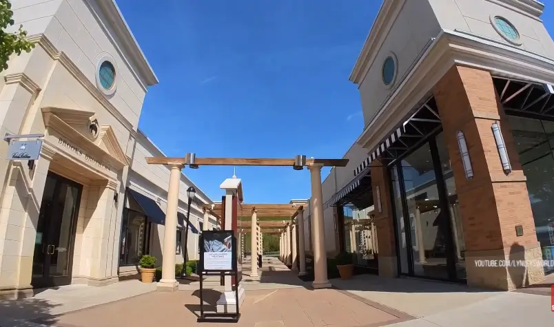 the promenade shops at saucon valley view