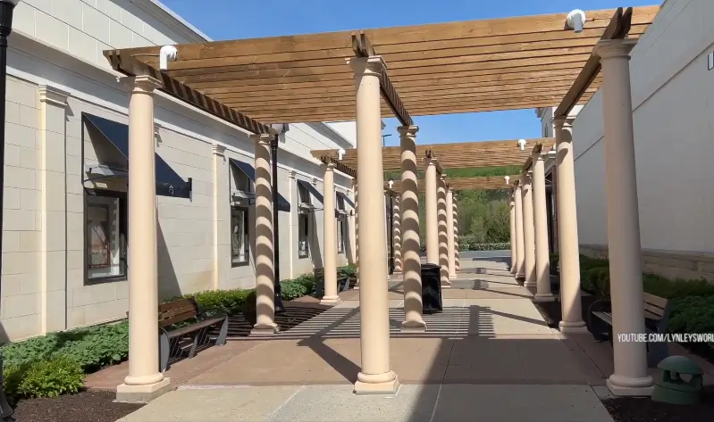 the promenade shops at saucon valley visit